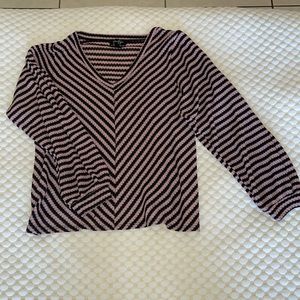 V-neck Baggy Sweater